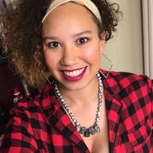 Meet your Posher, Abigail